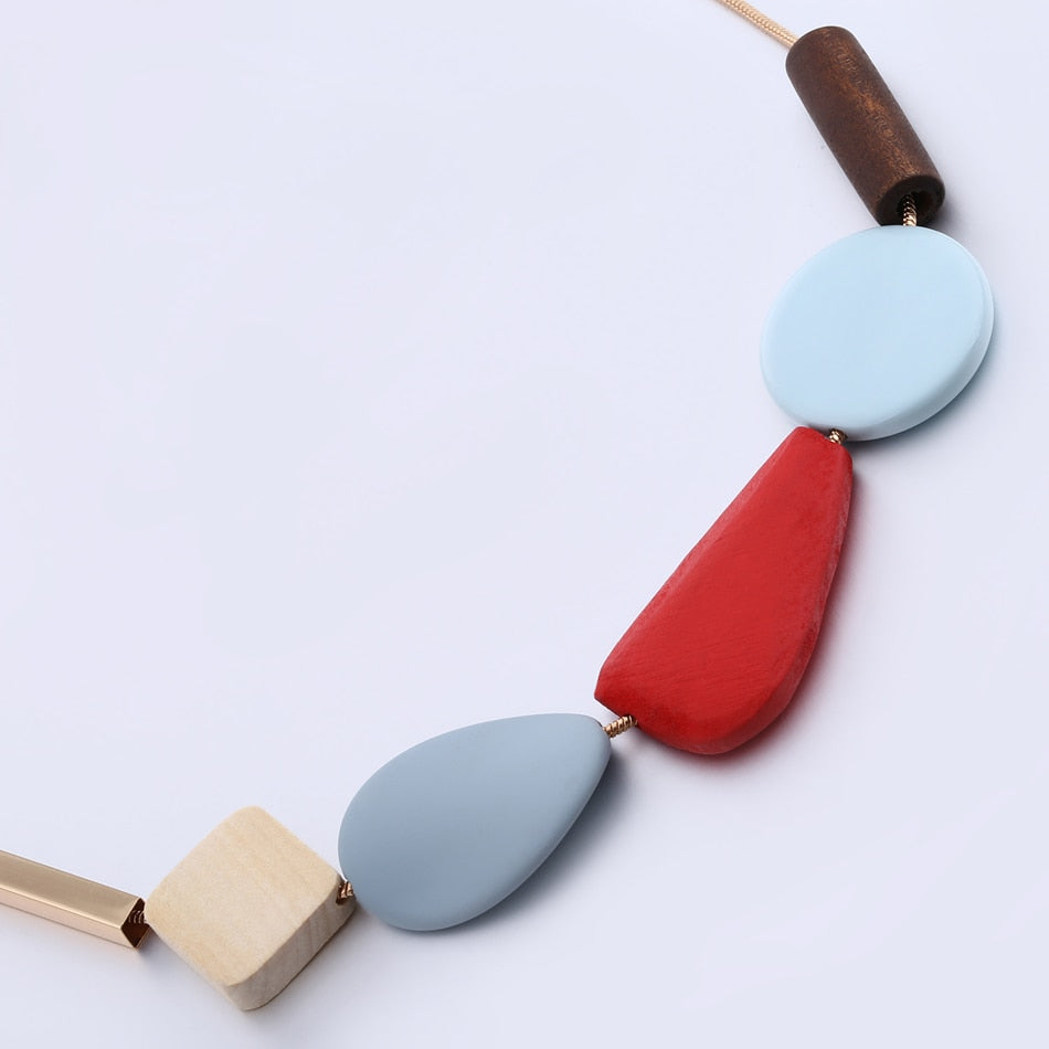 70's Homage Wood- like Resin Bead NECKLACE (Choice of: Red or Blue Accent)