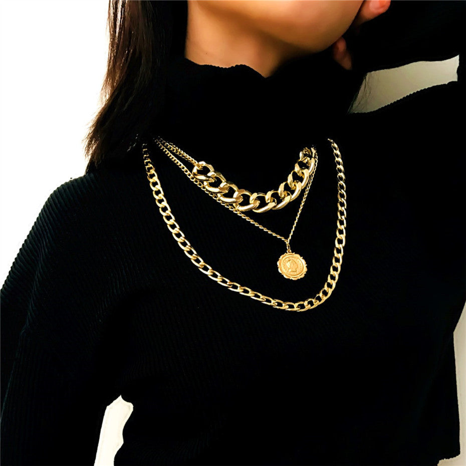 CHUNKY TRIPLE CHAIN NECKLACE!