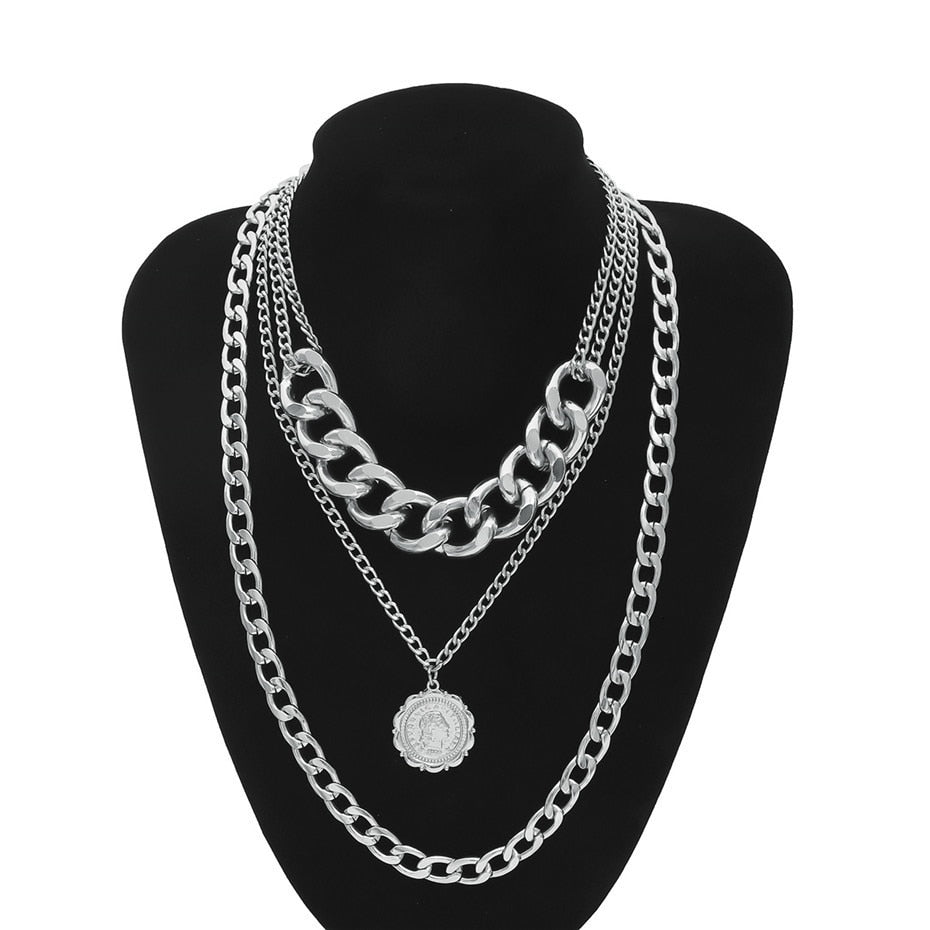 CHUNKY TRIPLE CHAIN NECKLACE!